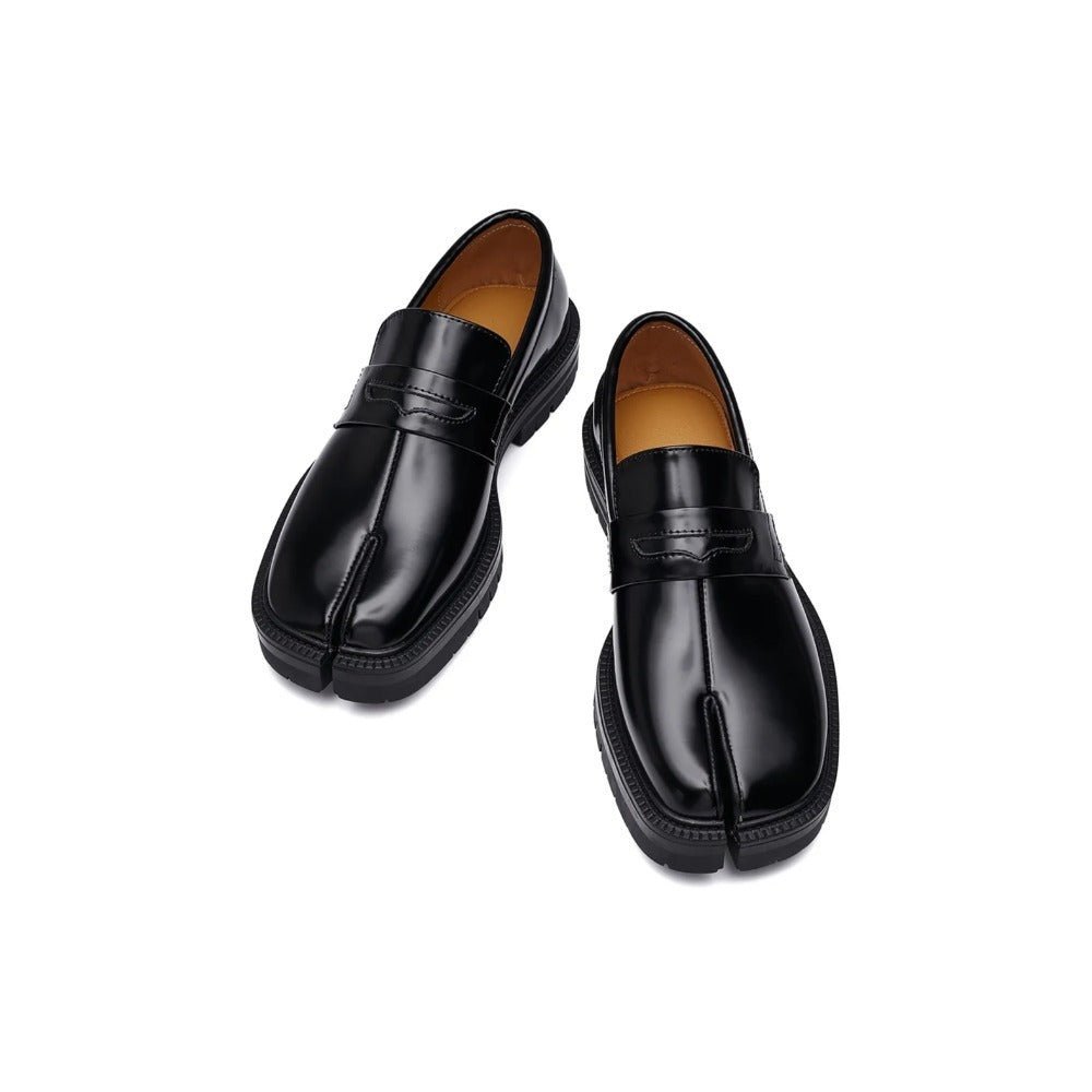 Tabi Cowhide Loafers - APEX MADE